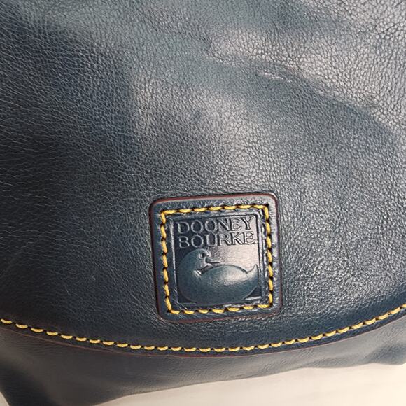 Dooney & Bourke Leather Slate Blue Crossbody Saddle Bag/ Purse Adjustable Strap - Picture 2 of 16